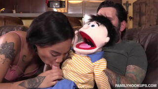 Puppet Insanity with Tommy Pistol and Honey Gold
