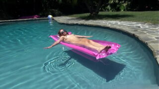 Blonde Teen Jonni Hennessy Fucking For Internal Creampie SQF