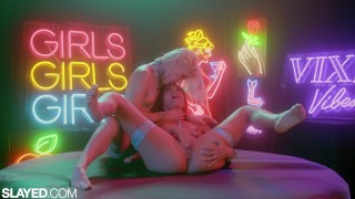 SLAYED Luscious ladies Emily & Charlotte lap each other up